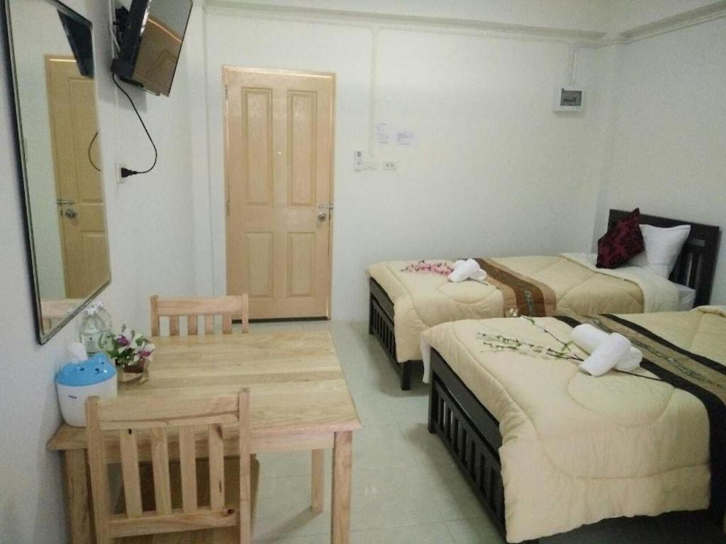 루안그랏 호텔 라농 외부 사진